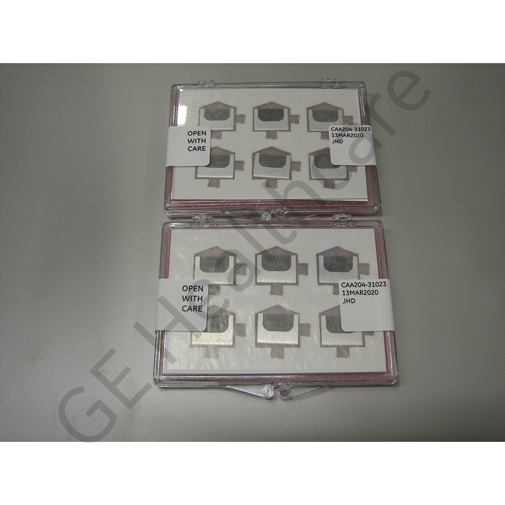 Set of 8 foils Set of 8 foils